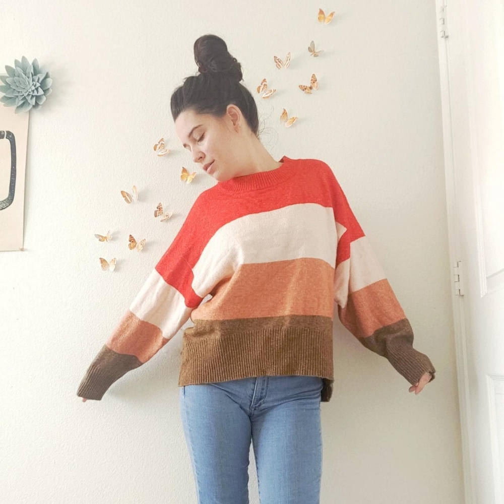 Striped Target Sweater - Picture 4 of 4